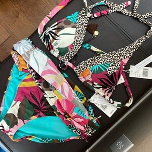 New with tags Bleu Rod Beattie bikini